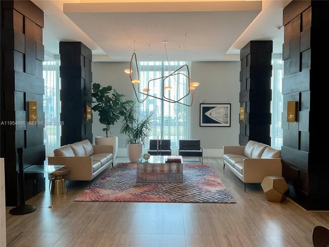 Building Photo - 140 S Dixie Hwy