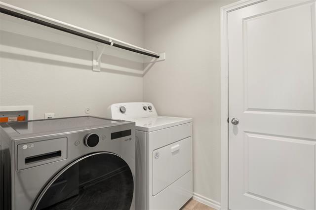 Building Photo - 16313 Milwaukee St