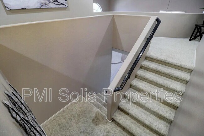 Building Photo - 13412 W Annika Dr