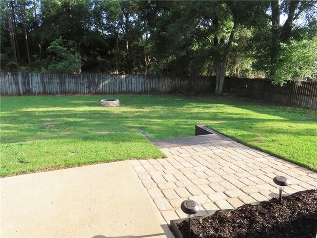 Building Photo - 9471 Homestead Dr S