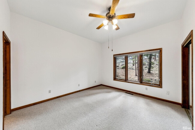 Building Photo - 145 Twinberry Cir