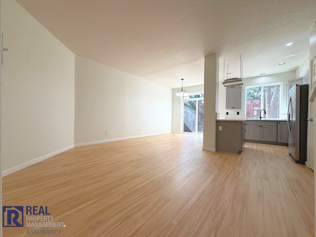 Building Photo - 17230 NW Widgi Creek Ct