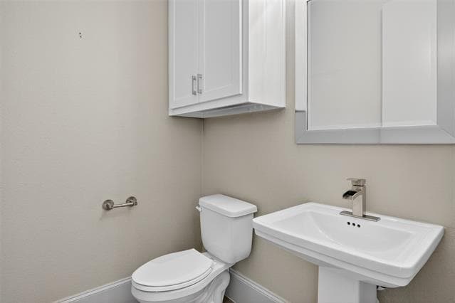 Building Photo - 5328 Manett St