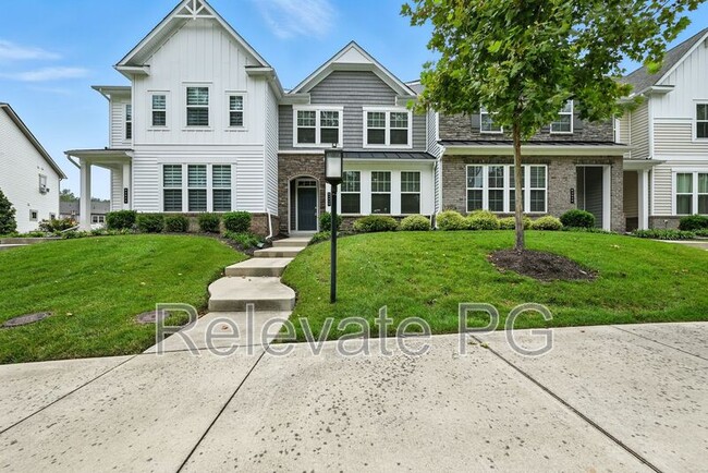 Primary Photo - 4028 Rivermere Ln
