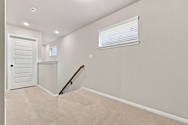 Building Photo - 18518 Karlynn St