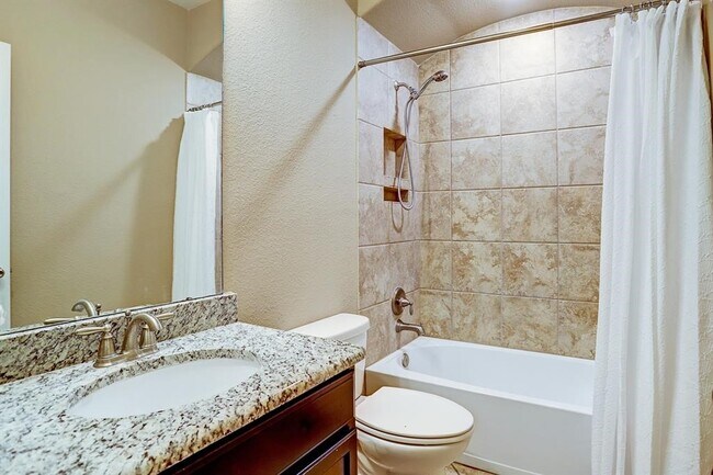 Building Photo - 4411 Eclipse Park Ct