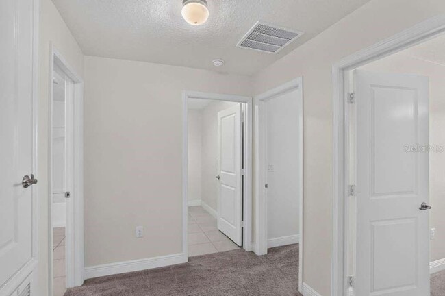 Building Photo - 16420 Winding Preserve Cir