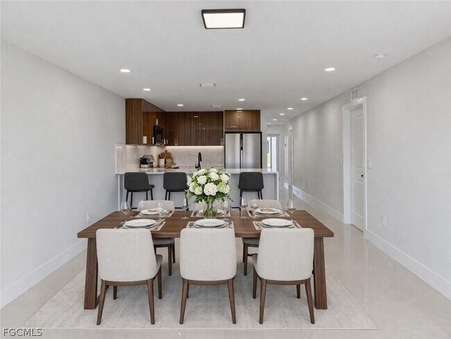 Building Photo - 4529-4531-4529 18th St SW