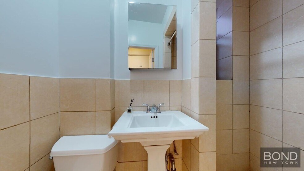 Building Photo - 207-209 West 11th Street