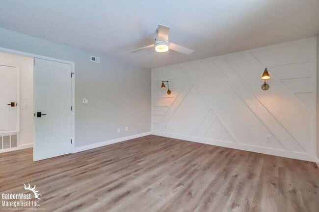 Building Photo - Stunningly Updated 3Bdm 2Ba Home Nearby Lake Murray!