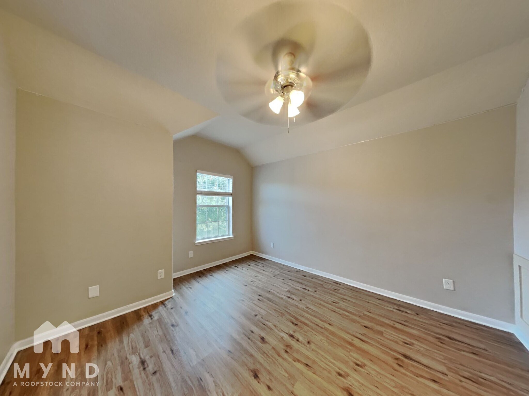 Building Photo - 1003 Summer Wood Blvd