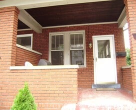 Building Photo - 5623 Woodmont St