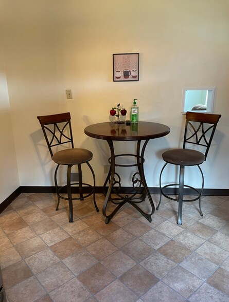 Kitchen #4 - 709 Center St