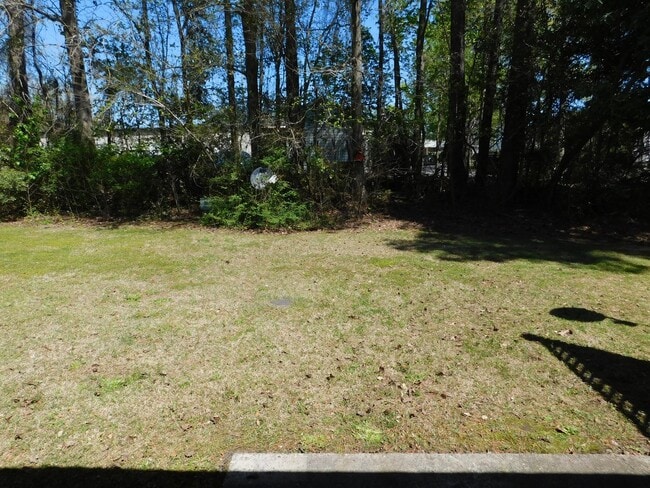 Building Photo - 1542 College Way