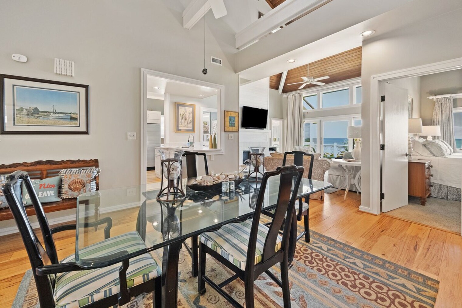 Building Photo - 321 Pioneer Loop