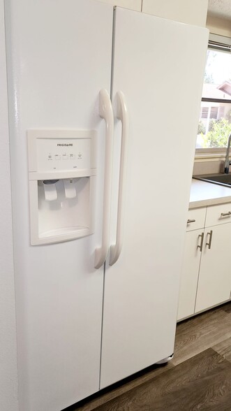 Building Photo - 4417 Tecumseh Trl