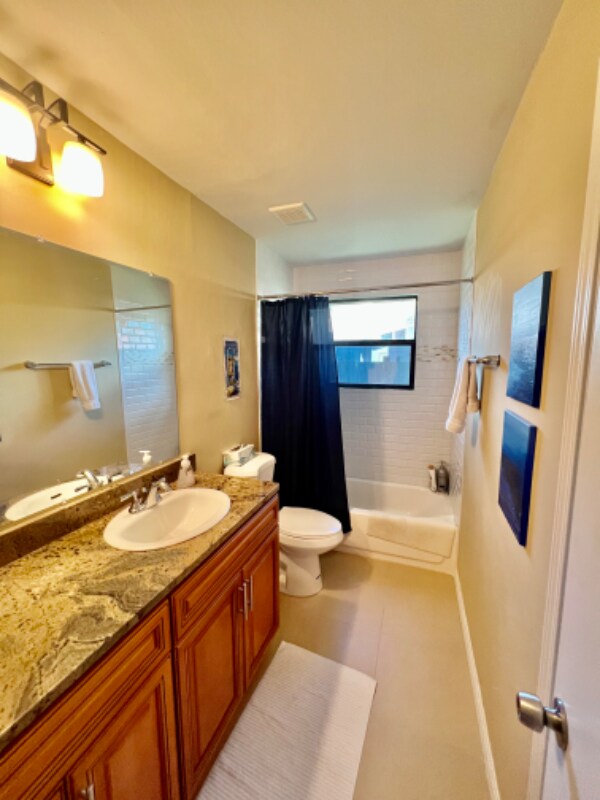 Building Photo - 12707 Cormorant Cove Ln
