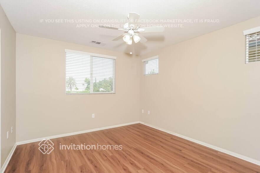 Building Photo - 9610 Cherry Hill St