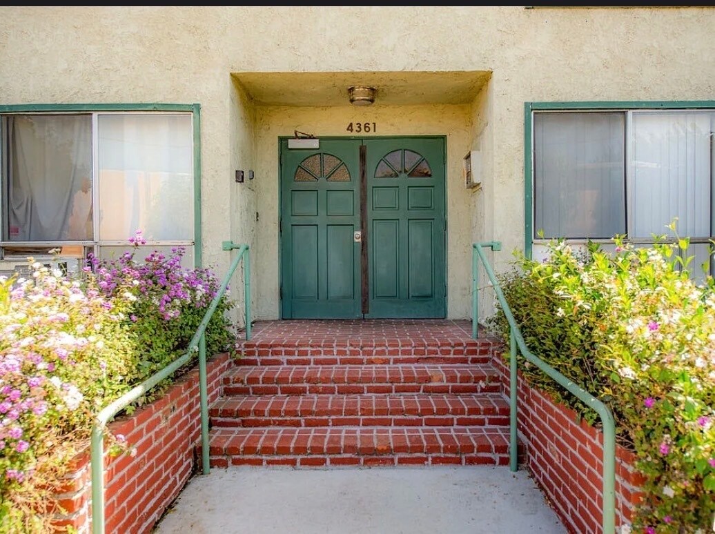 Building Photo - 4361 Berryman Ave