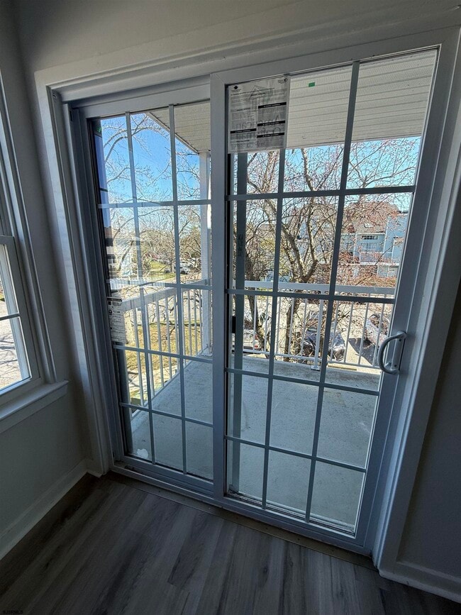 Building Photo - 208 Heather Croft