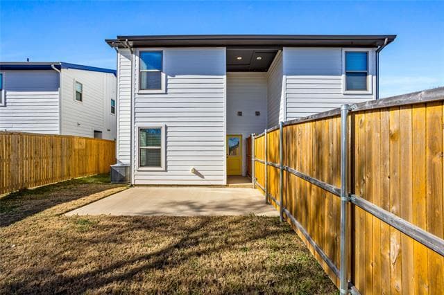 Building Photo - 2610 S Fannin Ave