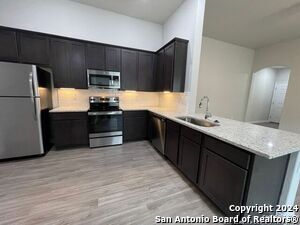 Building Photo - 634 Ashers Pl