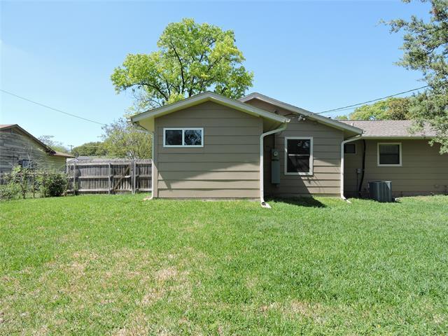 Building Photo - 12238 Oberlin Dr