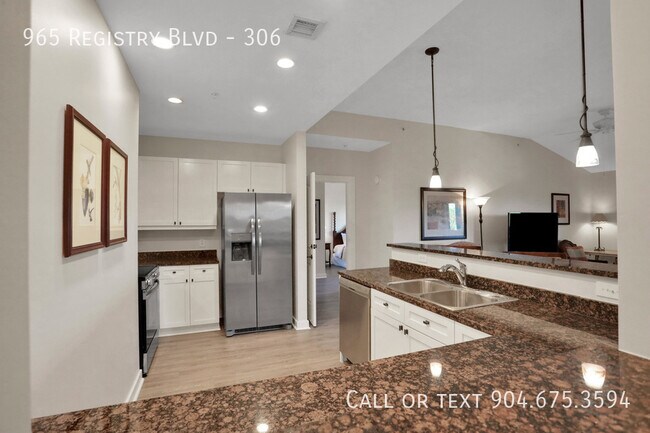 Building Photo - 965 Registry Blvd
