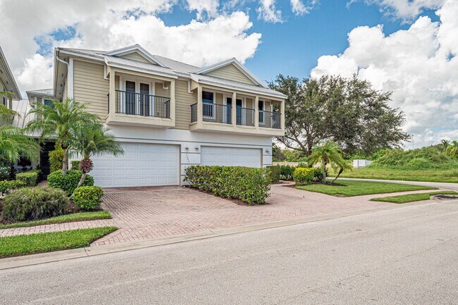 Building Photo - 1965 Bridgepointe Cir