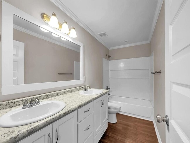 Building Photo - 1739 Eli Pl