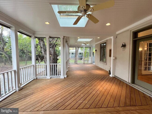 Building Photo - 1312 Kurtz Rd