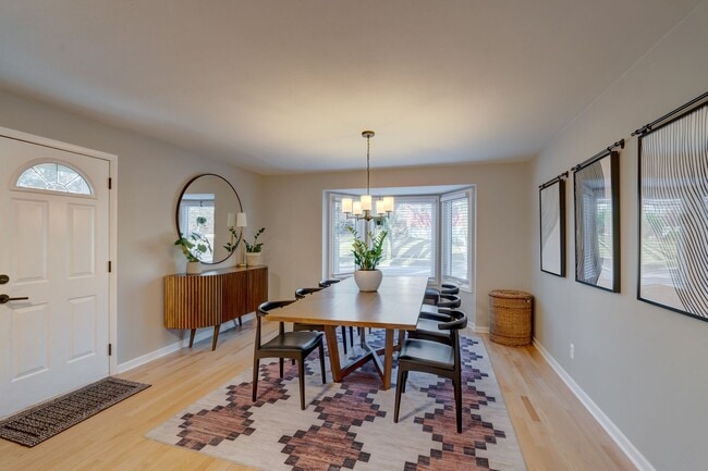 Building Photo - 4609 Waukesha St