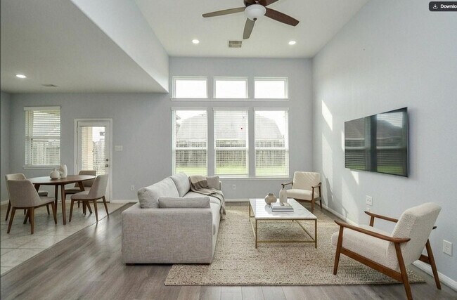 Building Photo - 7042 Sliding Rock Cir