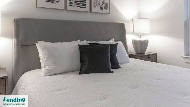 Building Photo - 1900 Olevia St