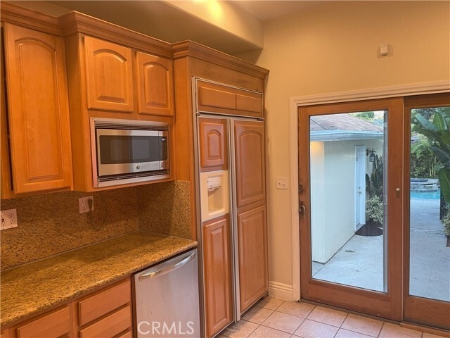 Building Photo - 14320 Hortense St