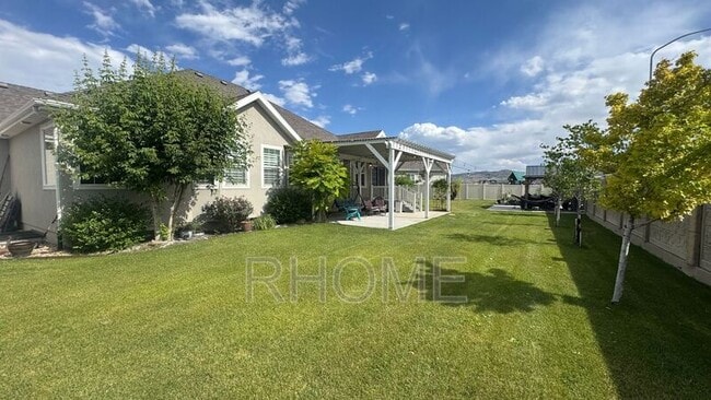 Building Photo - 13022 Sand Creek Dr
