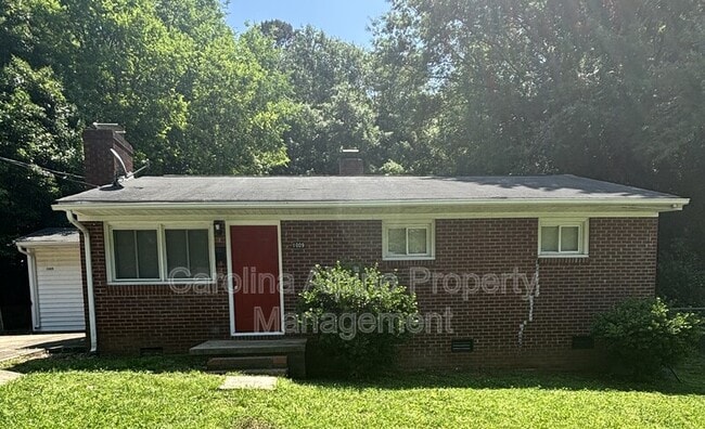 Primary Photo - 1009 W Mauney Ave