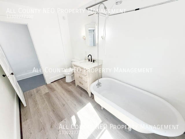 Building Photo - 518 Rentschler St
