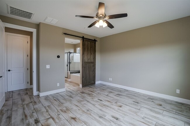 Building Photo - 1478 Varsity Dr