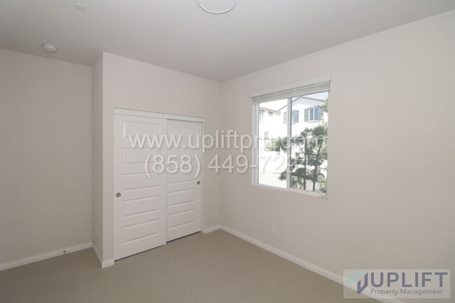 Building Photo - New Construction Home in Valley Center! 5 ...