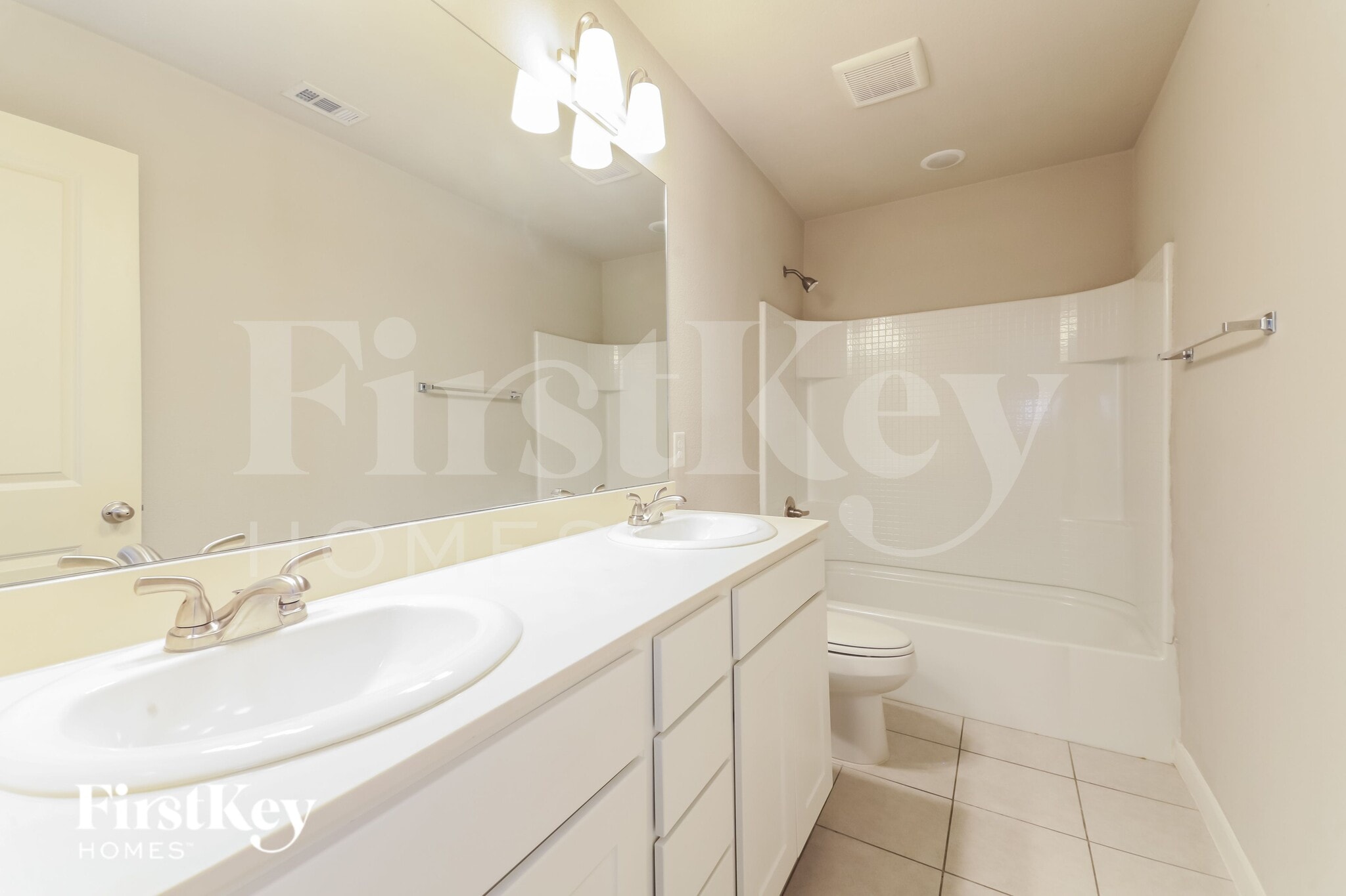 Building Photo - 607 Ava Trl