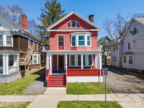 Building Photo - 547 Myrtle Ave