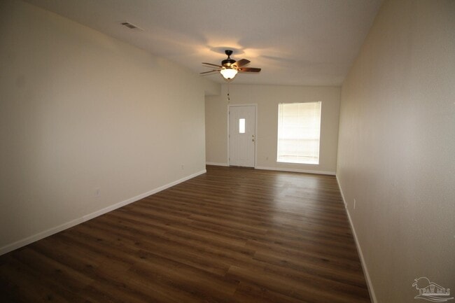 Building Photo - 501 Wood Crest Way