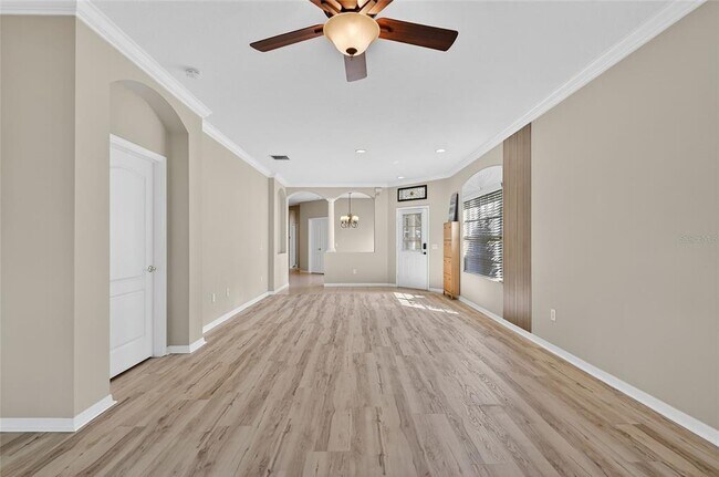 Building Photo - 5717 Heronpark Pl