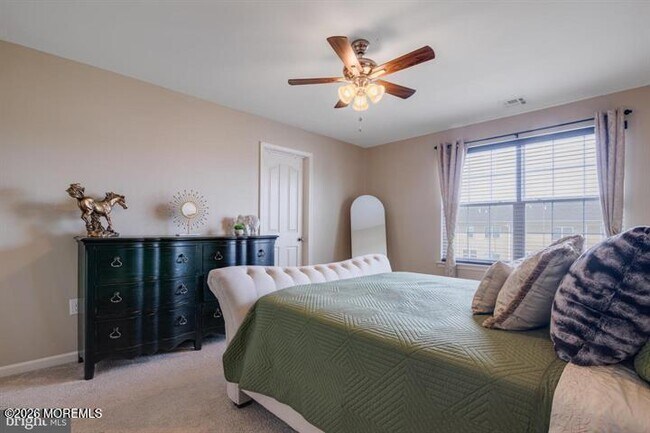 Building Photo - 109 Creekside Wy