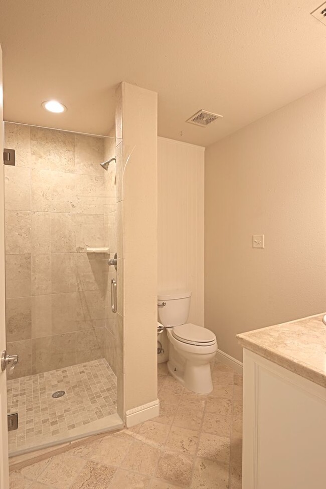 Building Photo - 4821 New Hope Rd