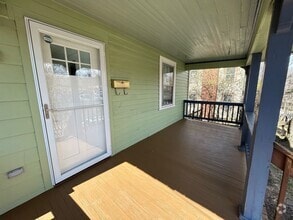 Building Photo - Central - Beautiful 1920's Two Story Home!