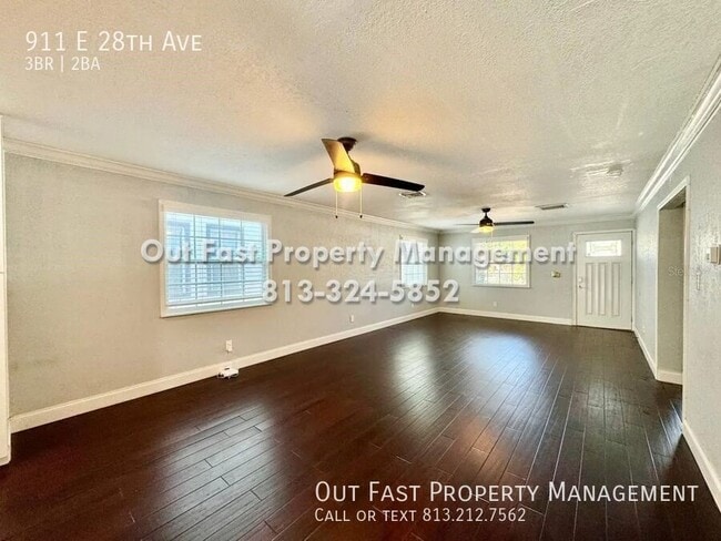 Building Photo - 911 E 28th Ave