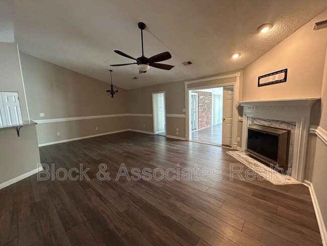 Building Photo - 3512 Cherry Hill Dr