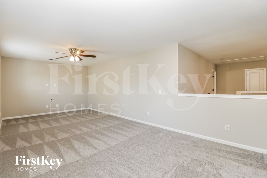 Building Photo - 602 Bridgewater Ct
